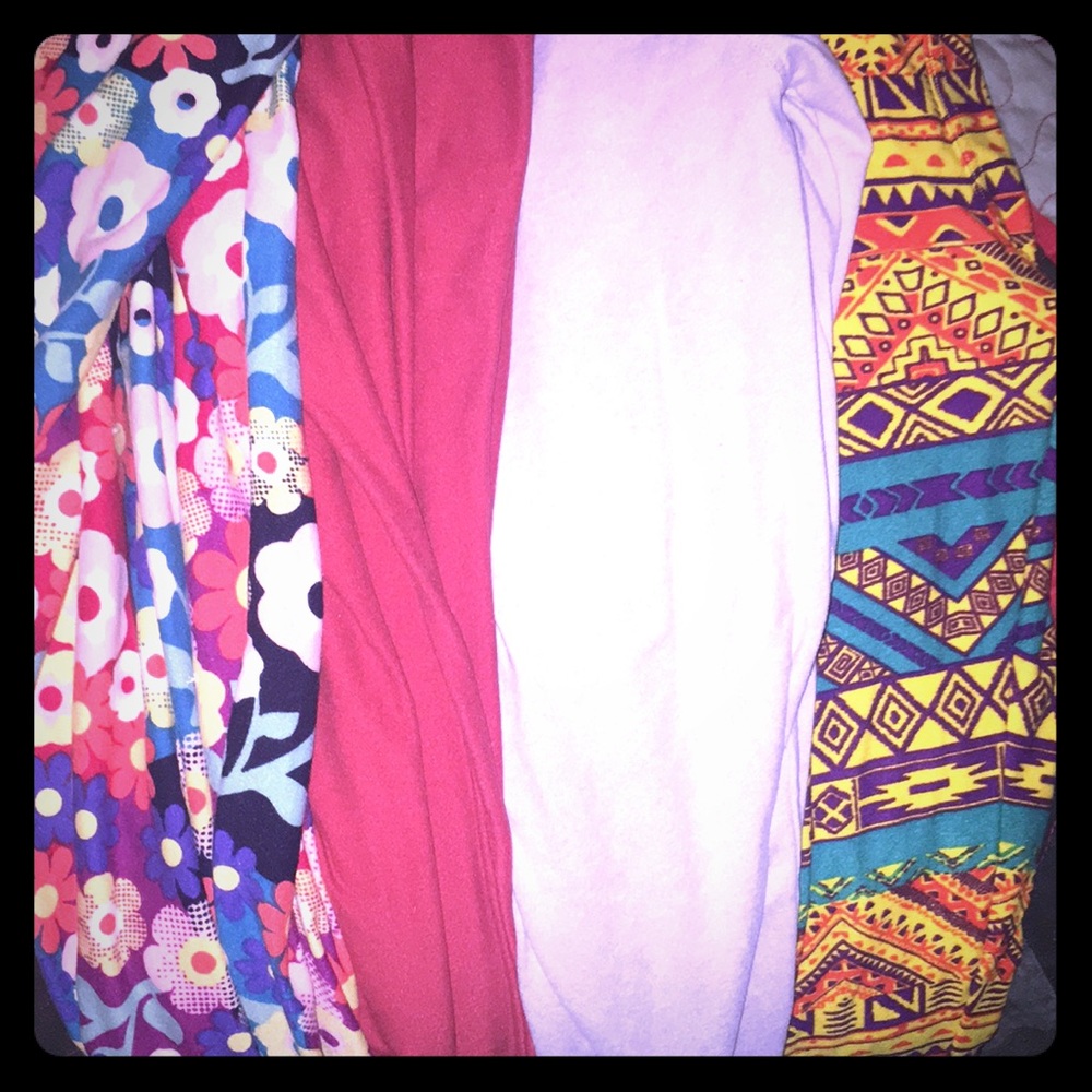 6 pair of Lularoe leggings.